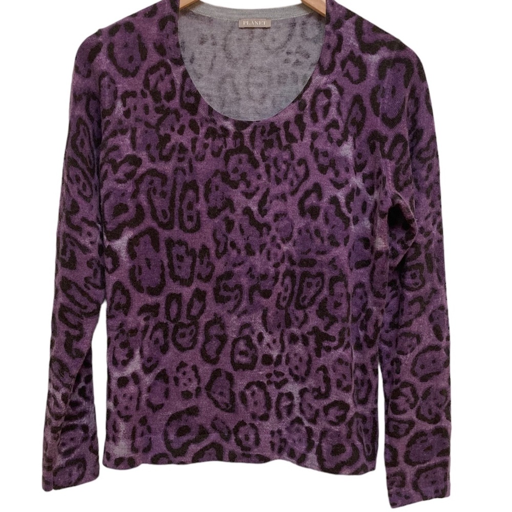 Leopard  Print Top PLANET Purple Soft Animal Print  (Size Medium)